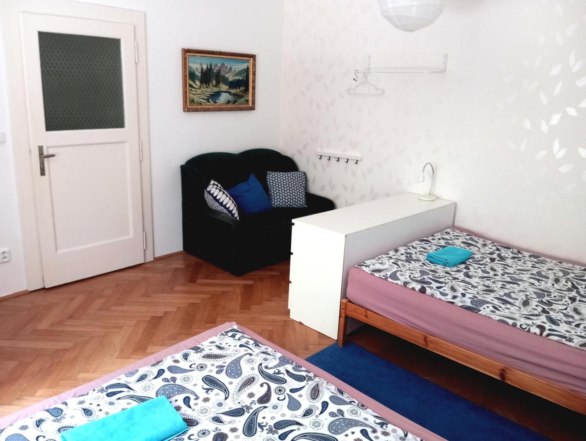 Garden Apartment Praha Bagian luar foto